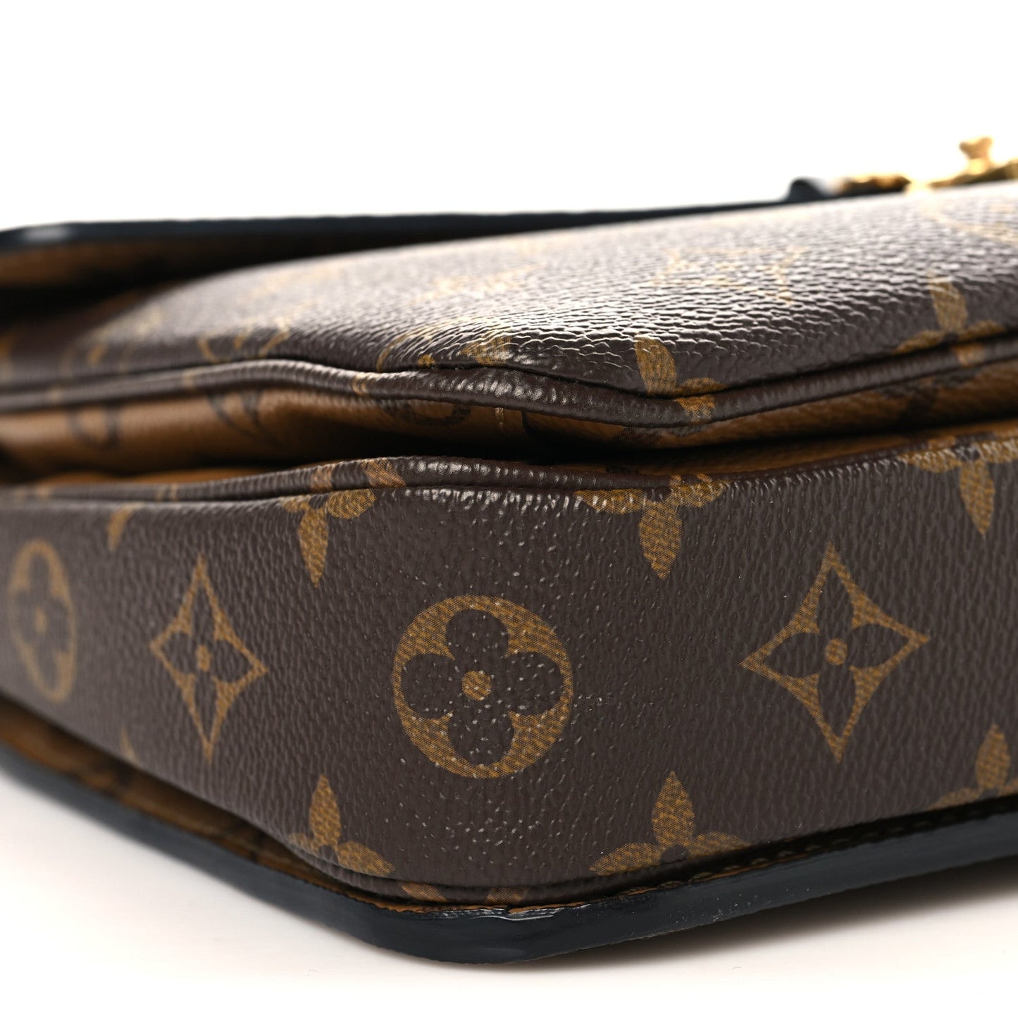 Reverse Monogram Pochette Metis