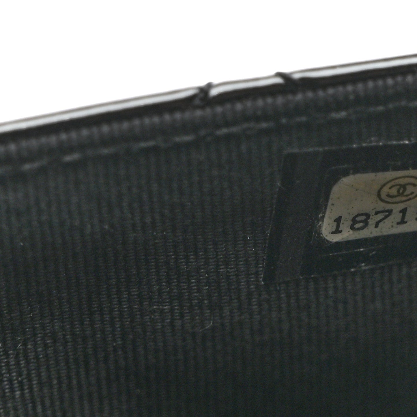 Patent Quilted Wallet On Chain WOC Black