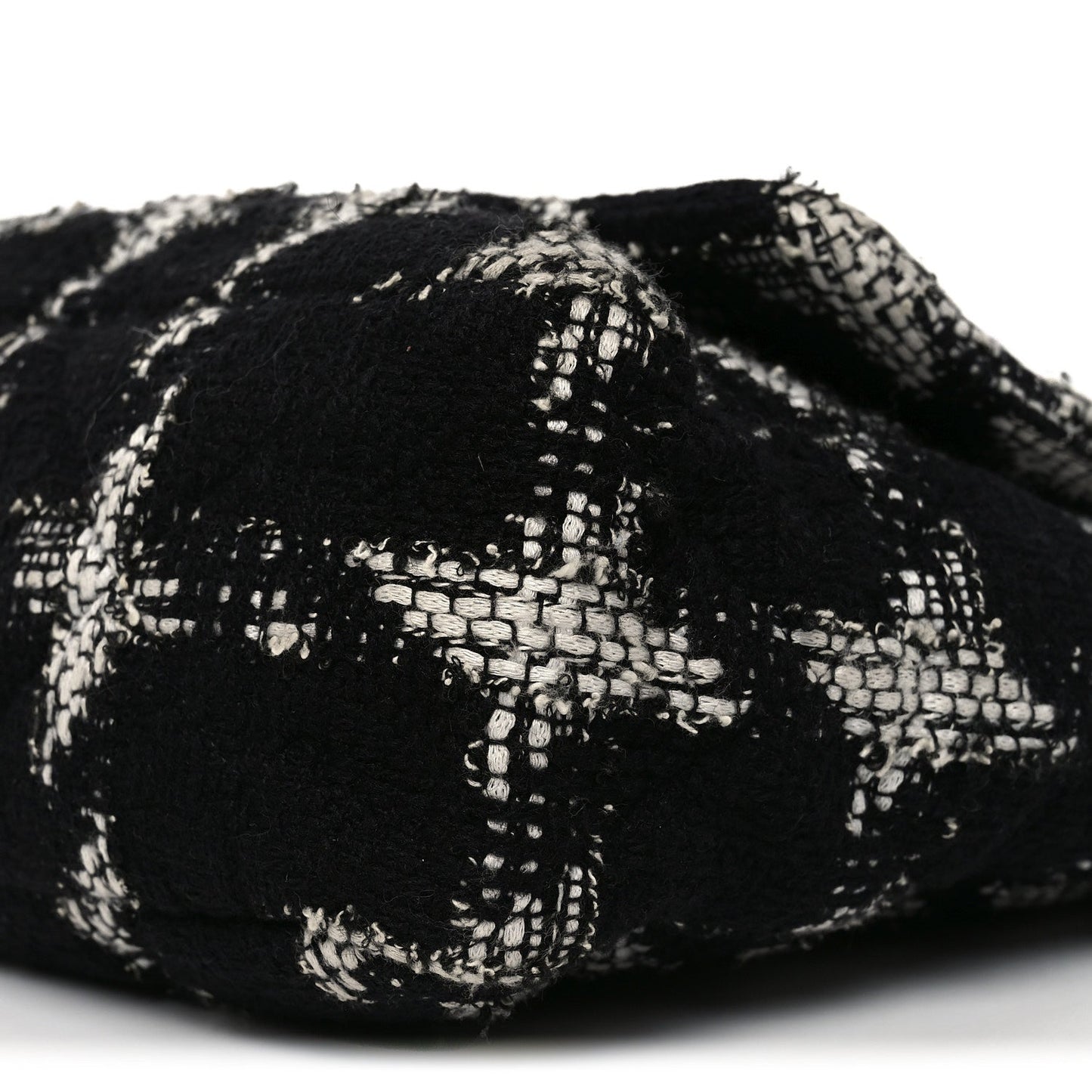 Tweed Quilted Maxi Chanel 19 Flap Black White