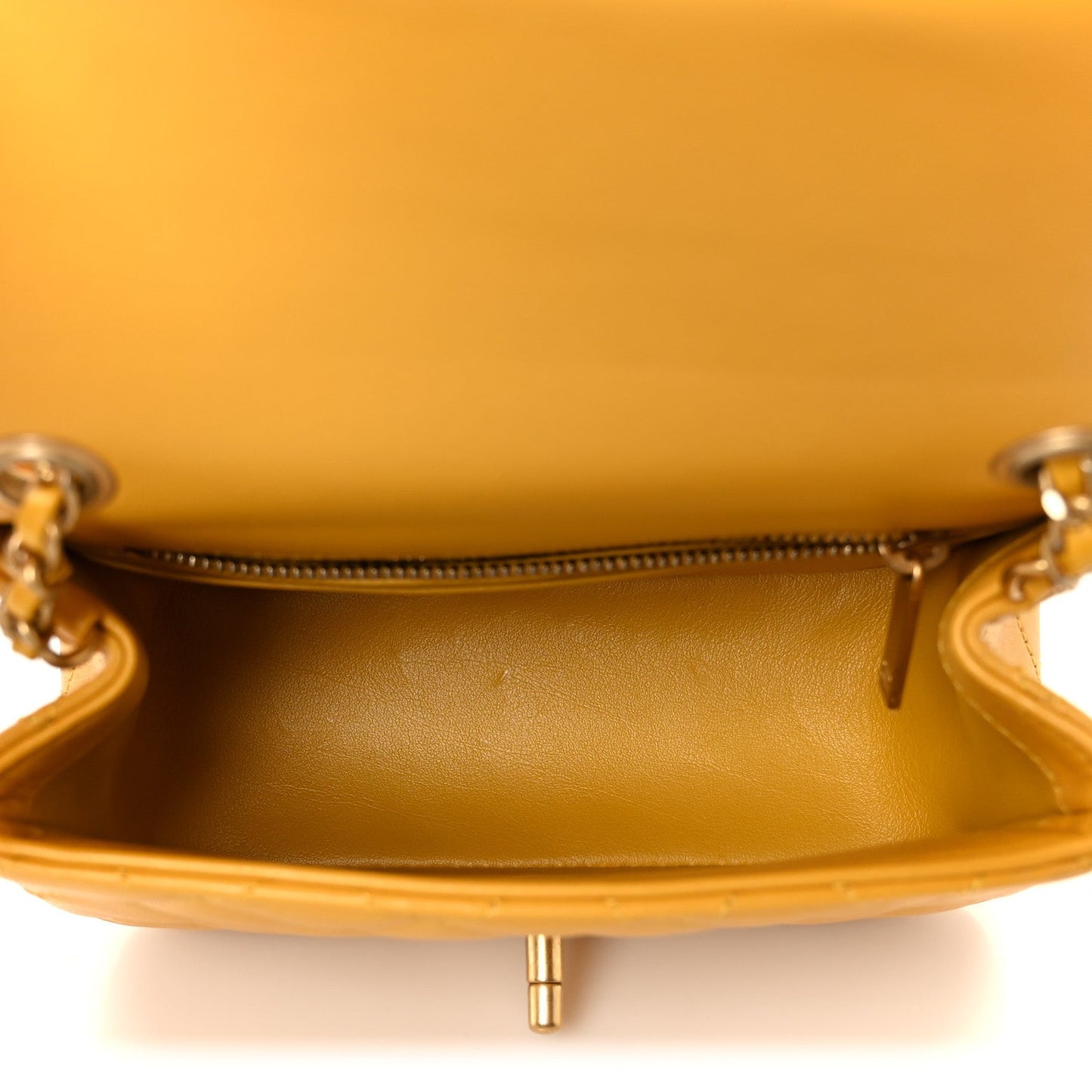 Lambskin Quilted Mini Pearl Crush Flap Juane