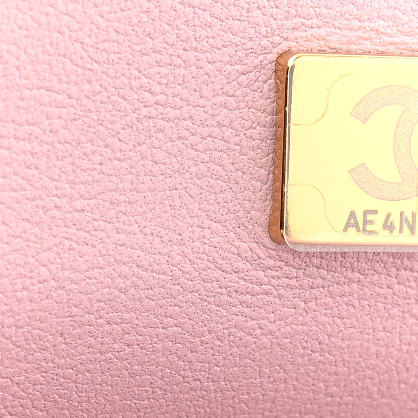 Lambskin Quilted Chain Frame Clutch Pink