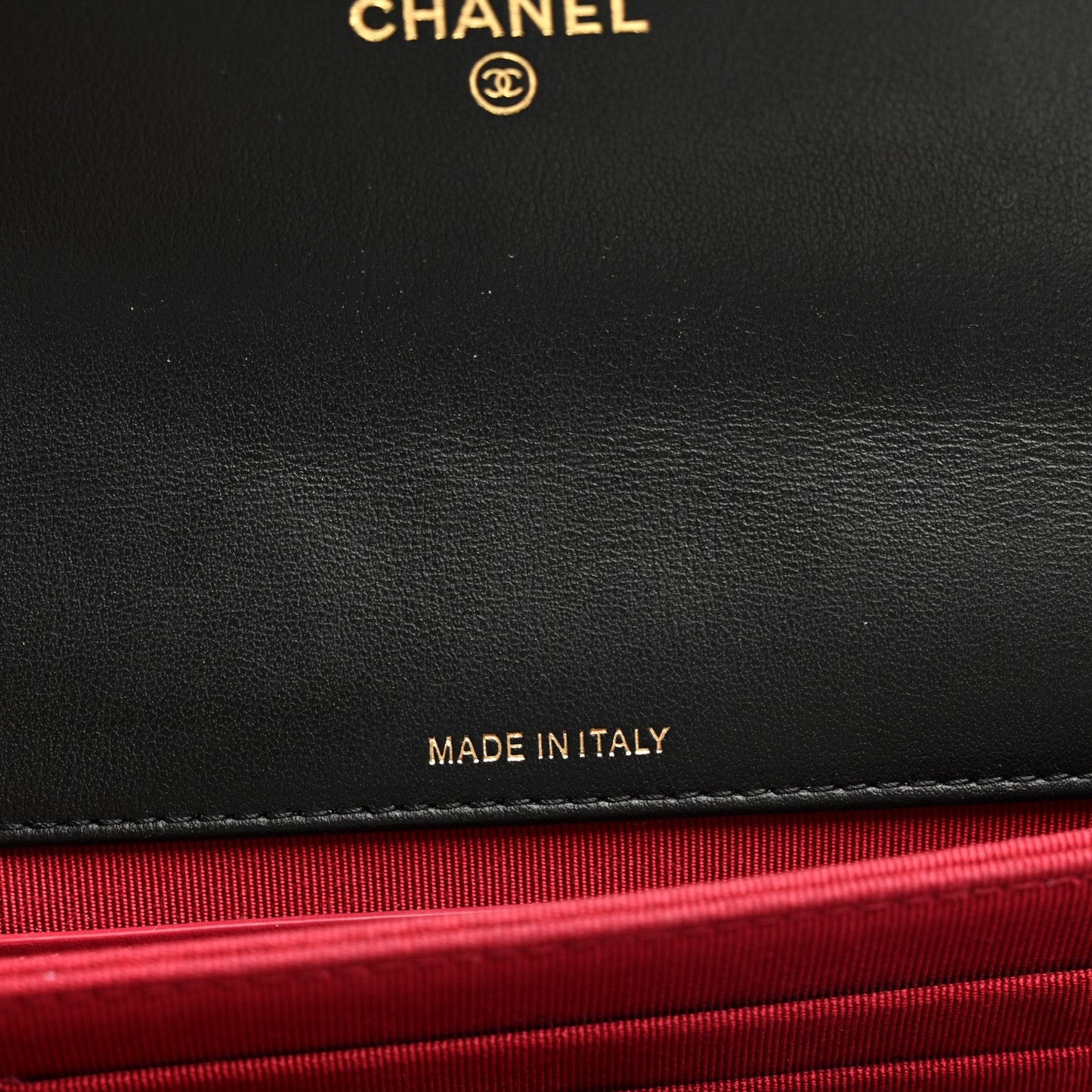Lambskin Quilted Chanel 19 Flap Clutch Black