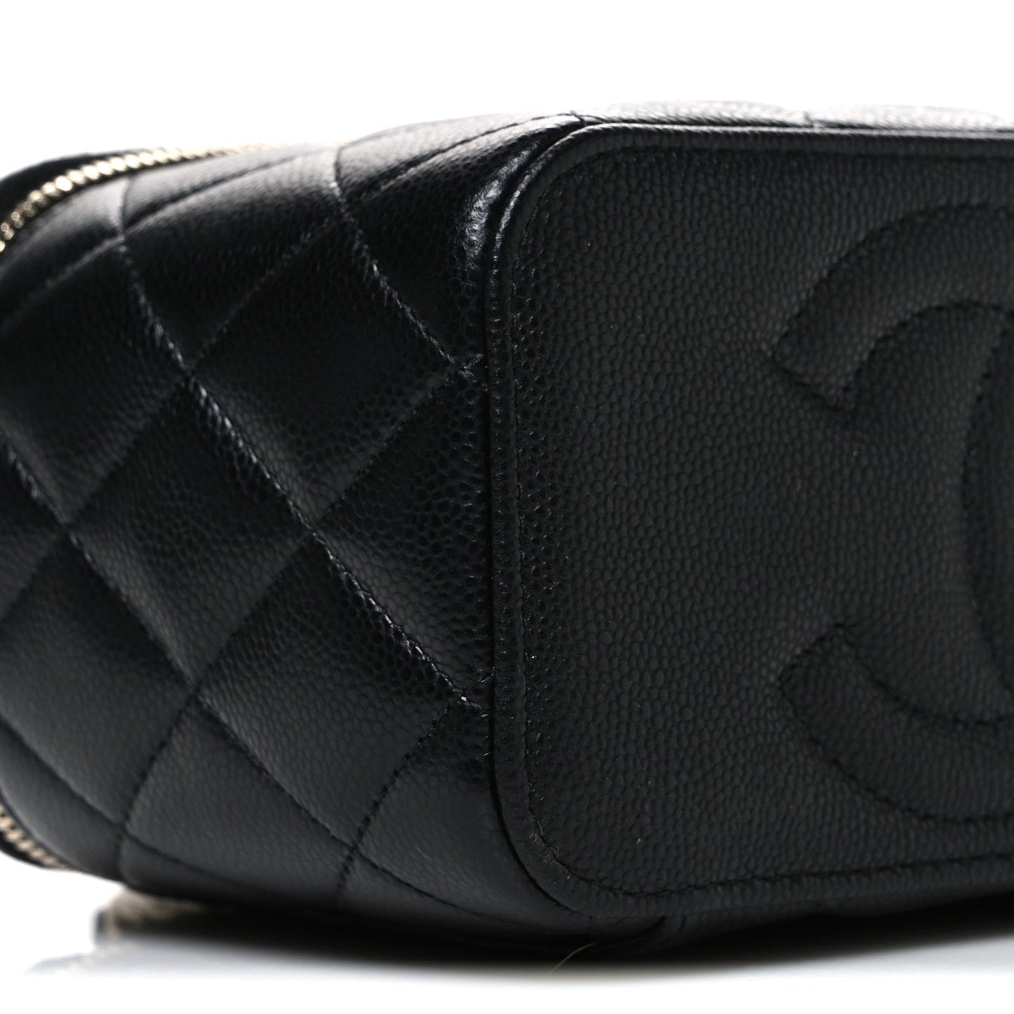 Caviar Quilted Small Vanity Case With Chain Black