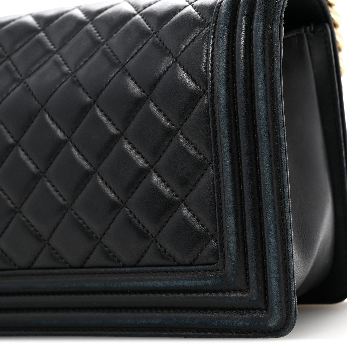 Lambskin Quilted Medium Boy Flap Black