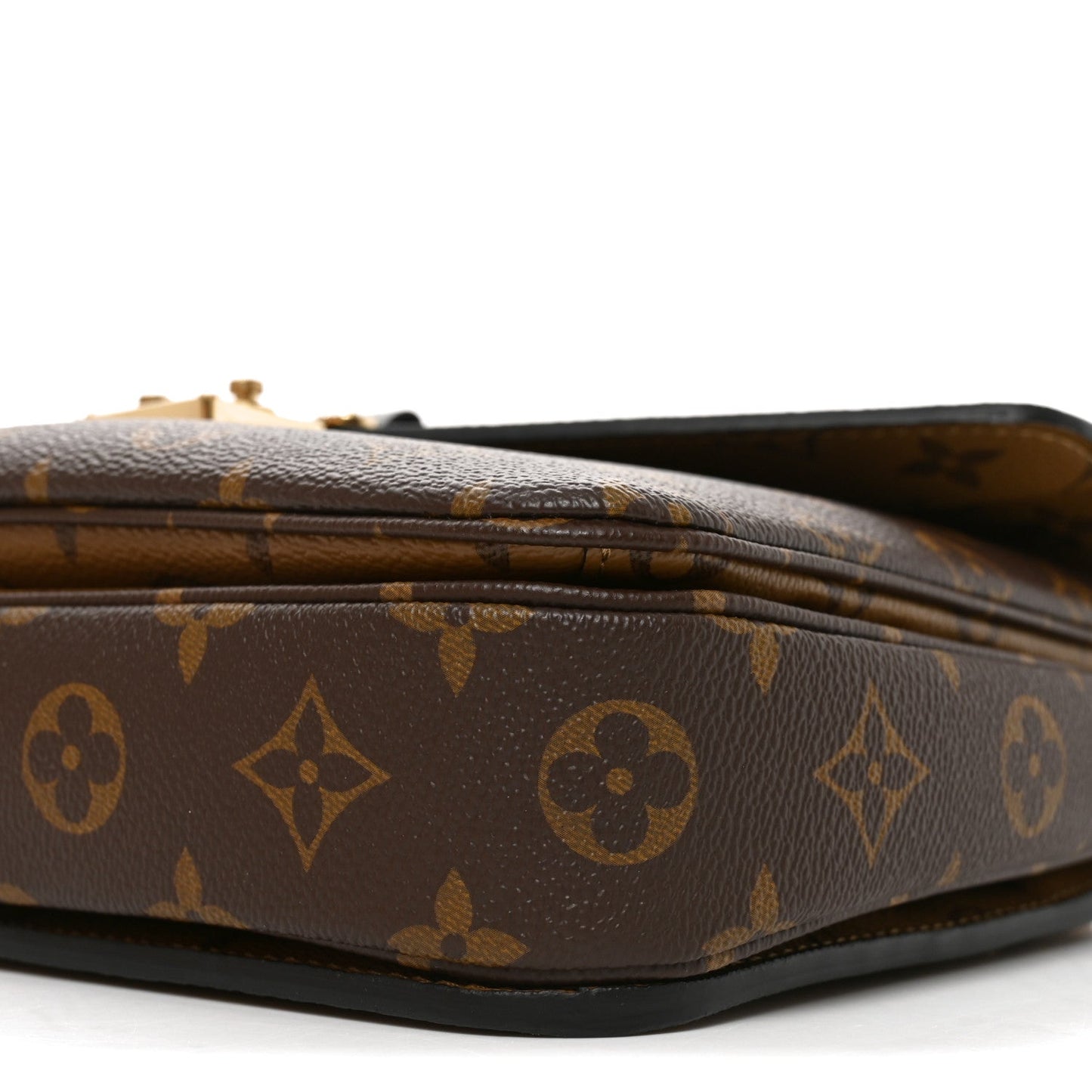 Reverse Monogram Pochette Metis