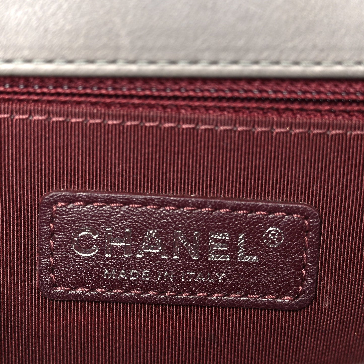 Calfskin Double Stitch New Medium Boy Flap Grey