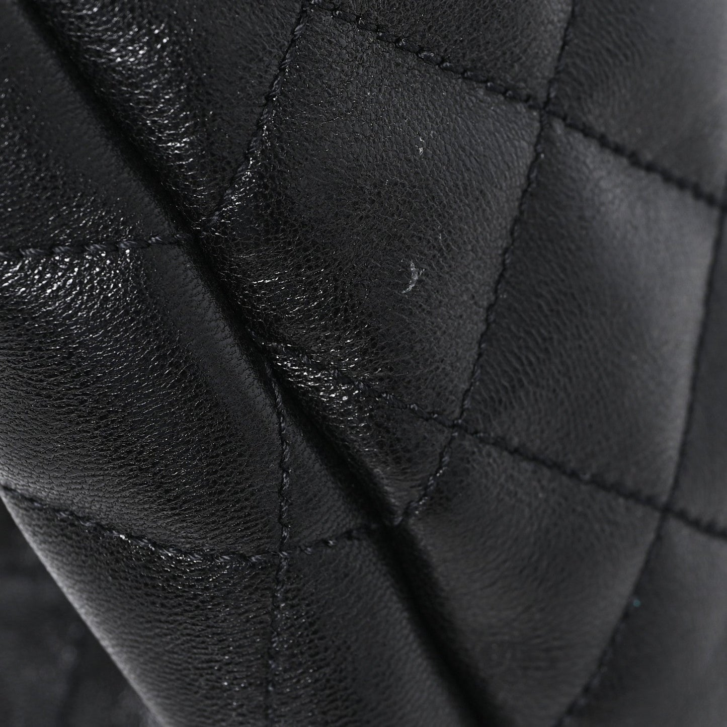 Lambskin Quilted Medium Icare Shopping Tote Black