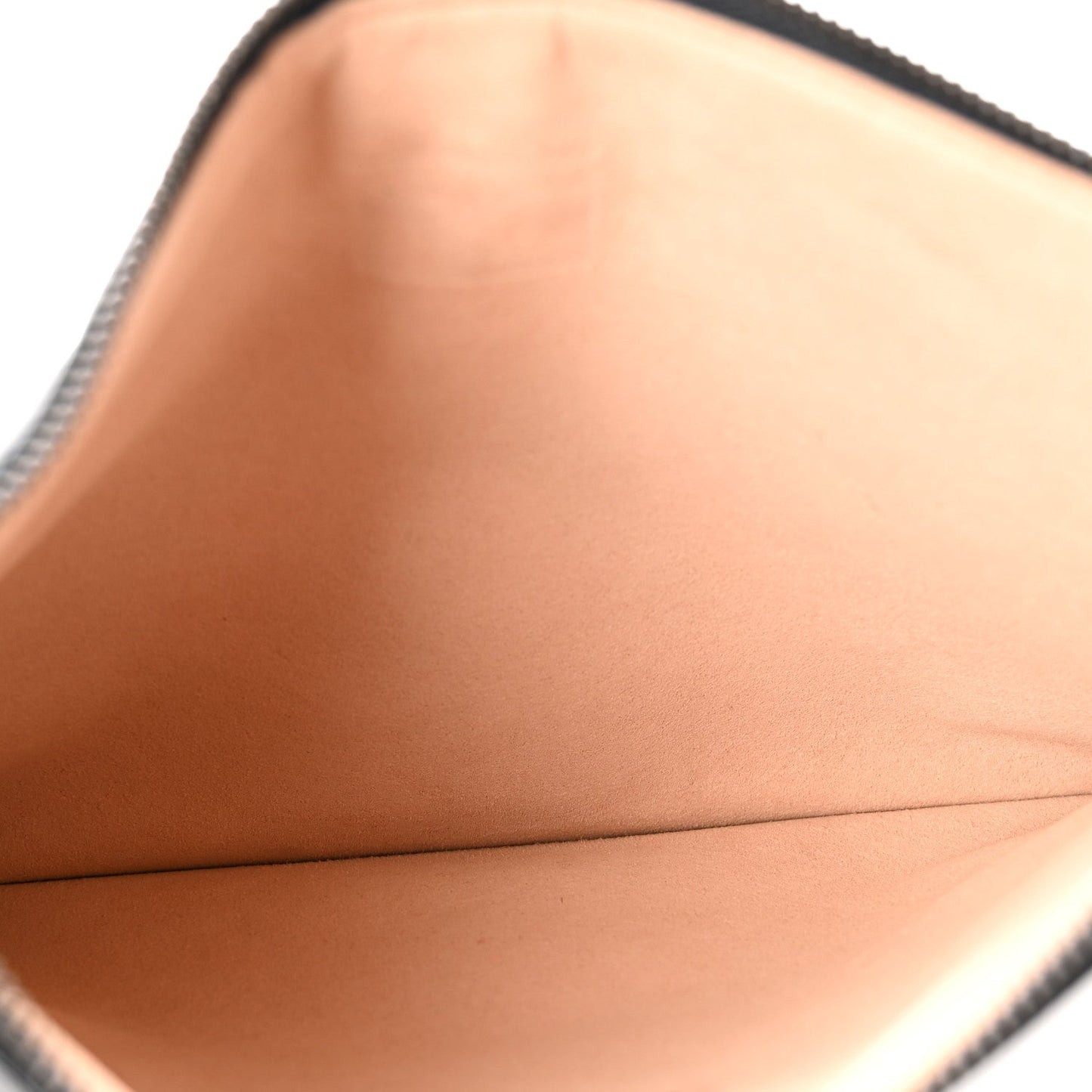 Calfskin Matelasse Large GG Marmont Zip Pouch Black