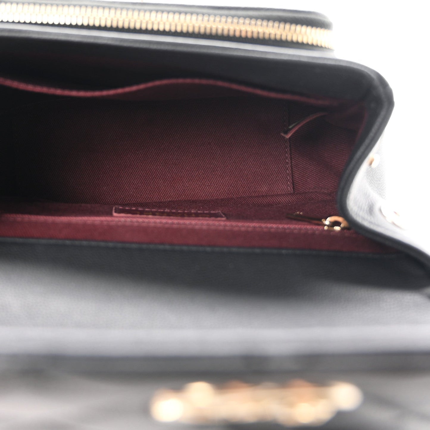 Caviar Quilted Small Business Affinity Flap Black