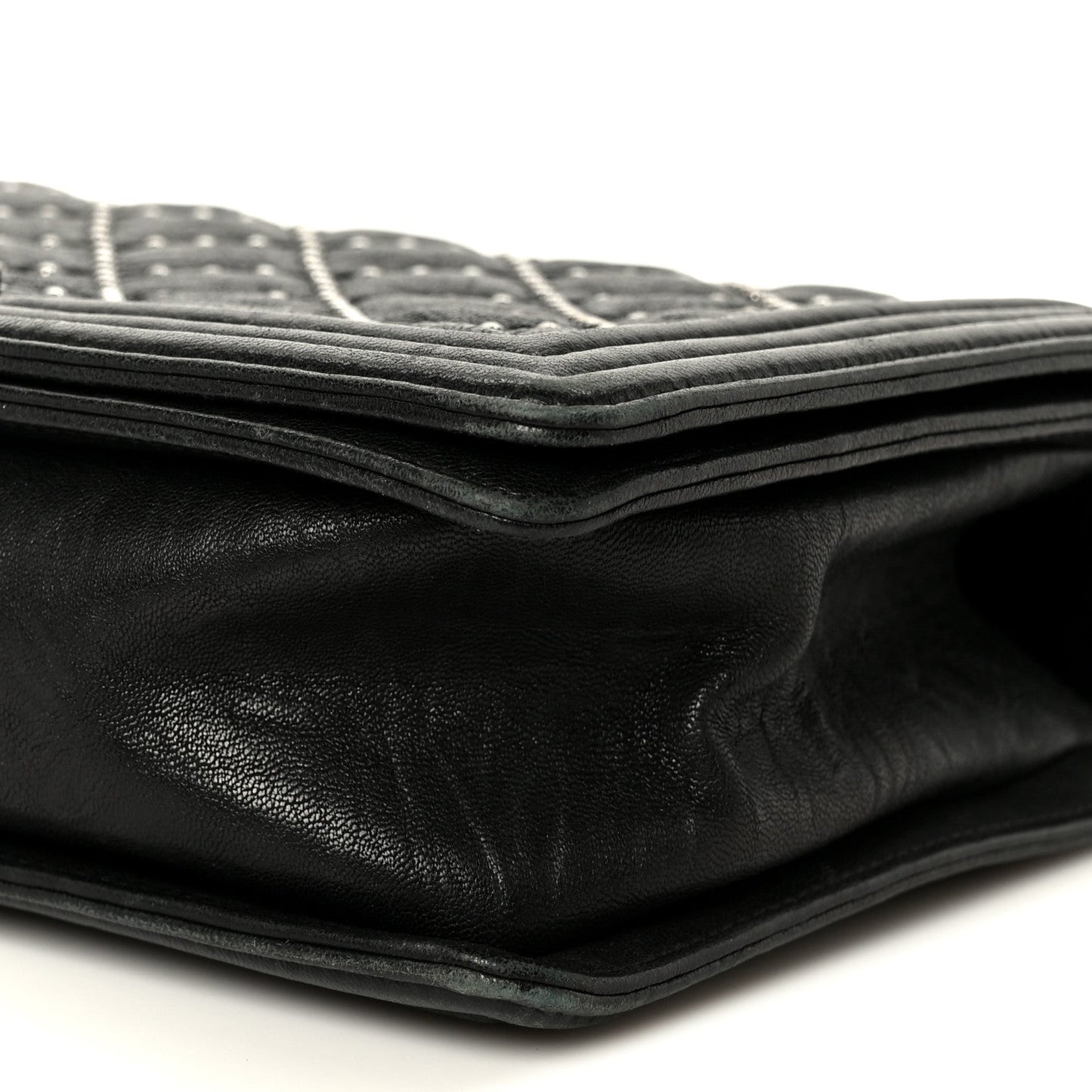 Crumpled Lambskin New Medium Studded Boy Flap Black