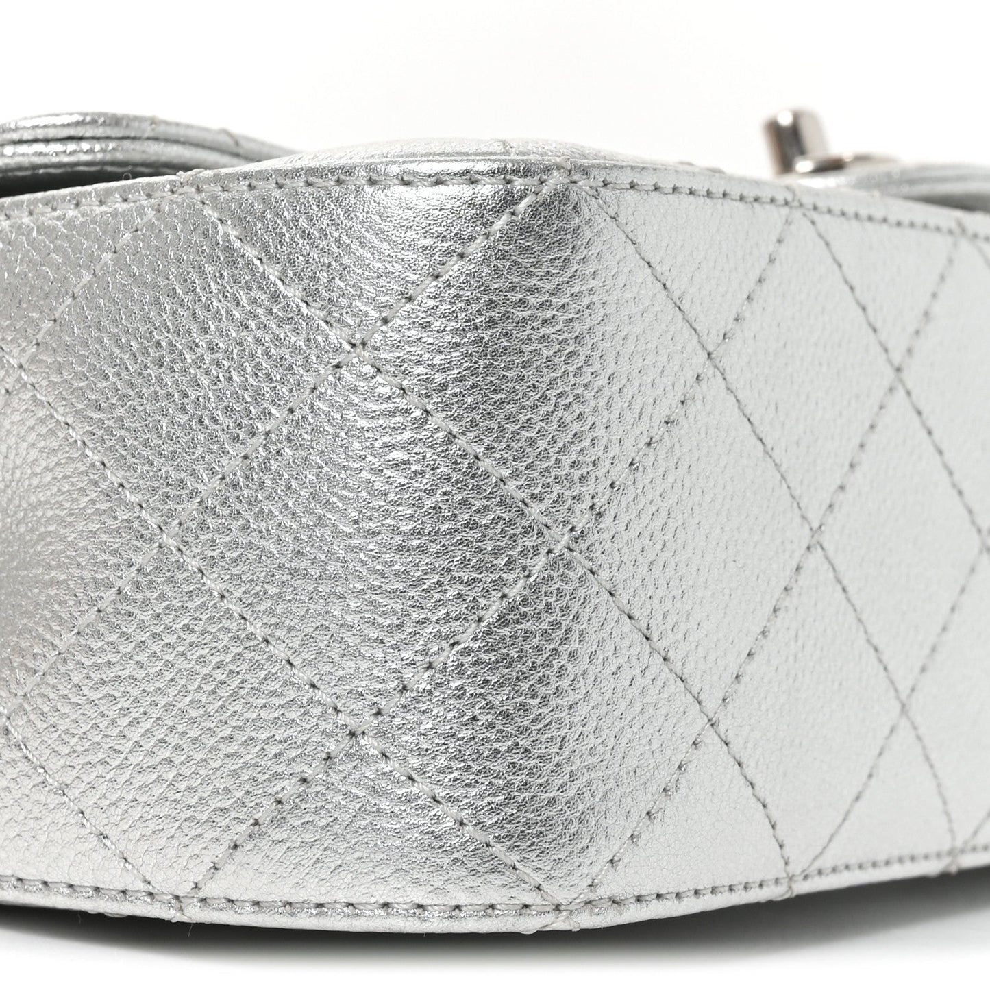 Metallic Caviar Quilted Medium CC Slide Flap Silver Silver