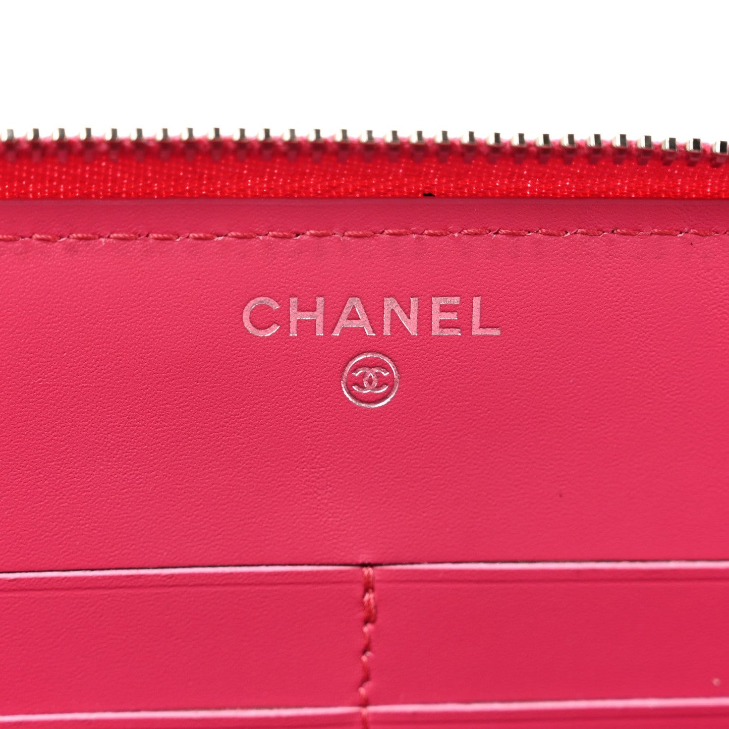 Patent Quilted Organizer Pouch Pink