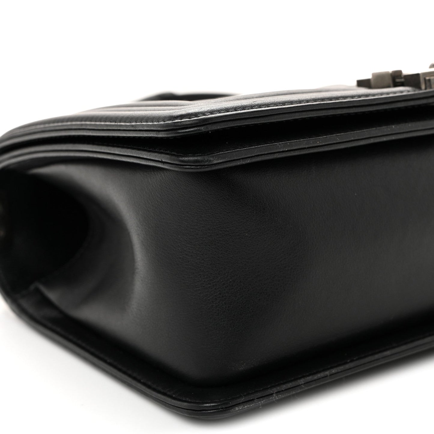 Lambskin Quilted Medium Boy Flap Black