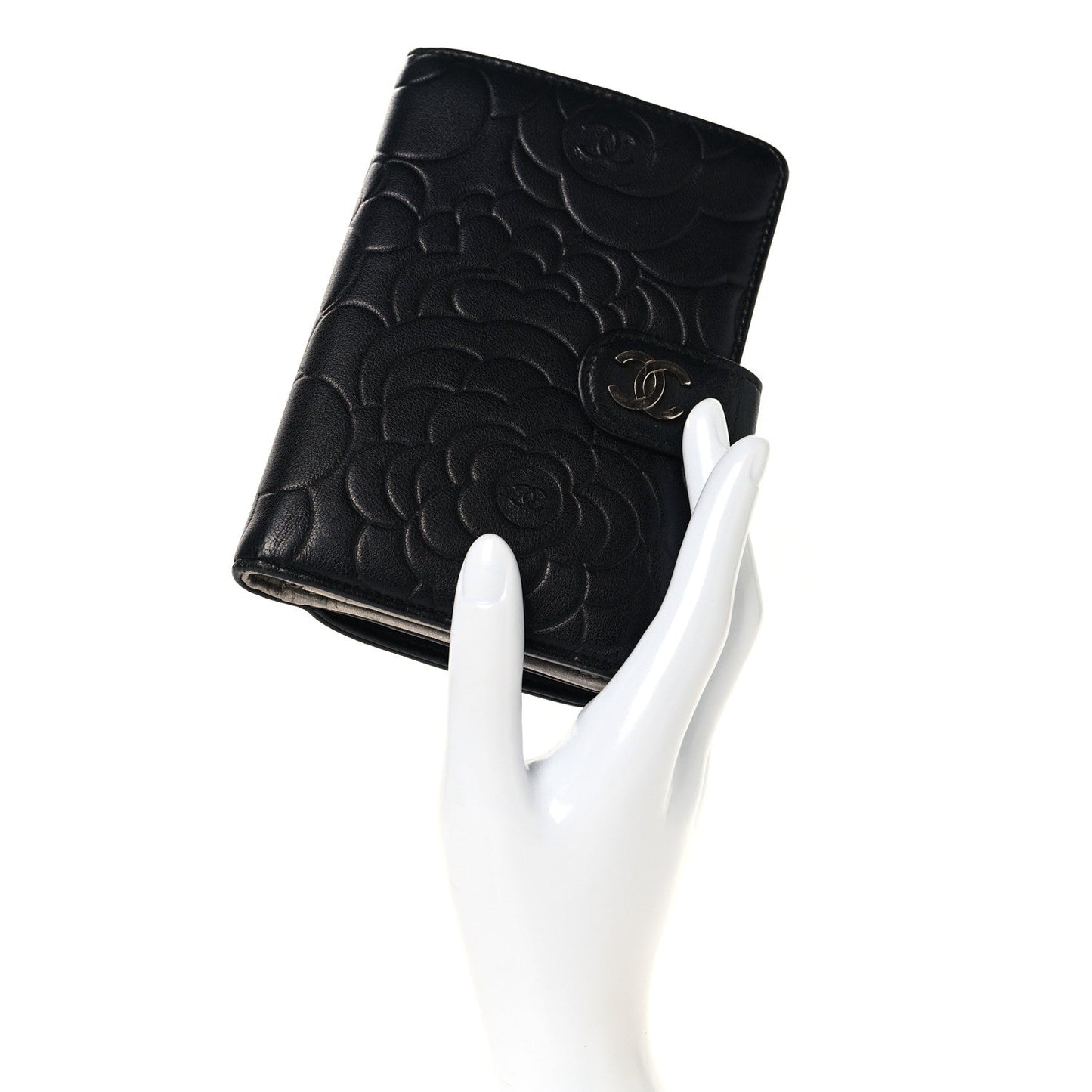 Lambskin Camellia Embossed Zipped Pocket Wallet Black