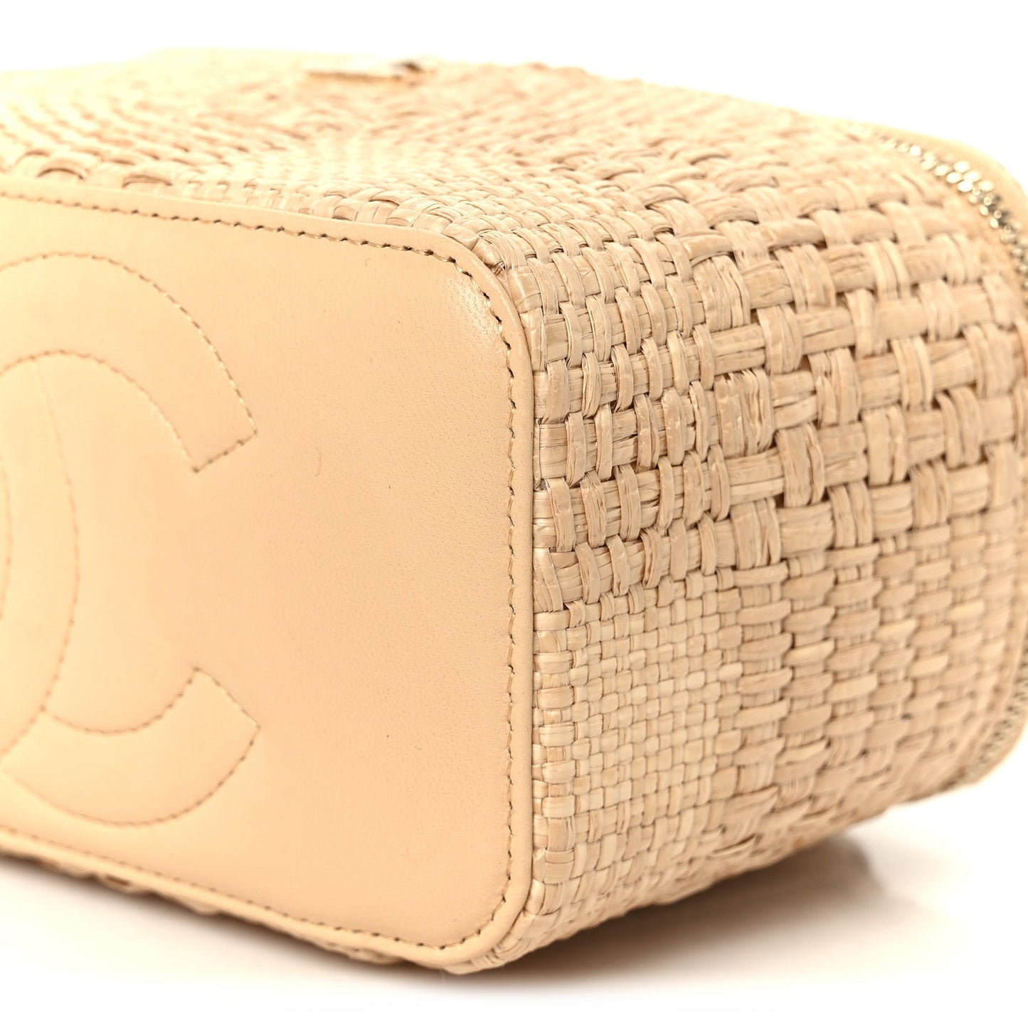 Braided Raffia Top Handle Slim Vanity Case With Chain Beige