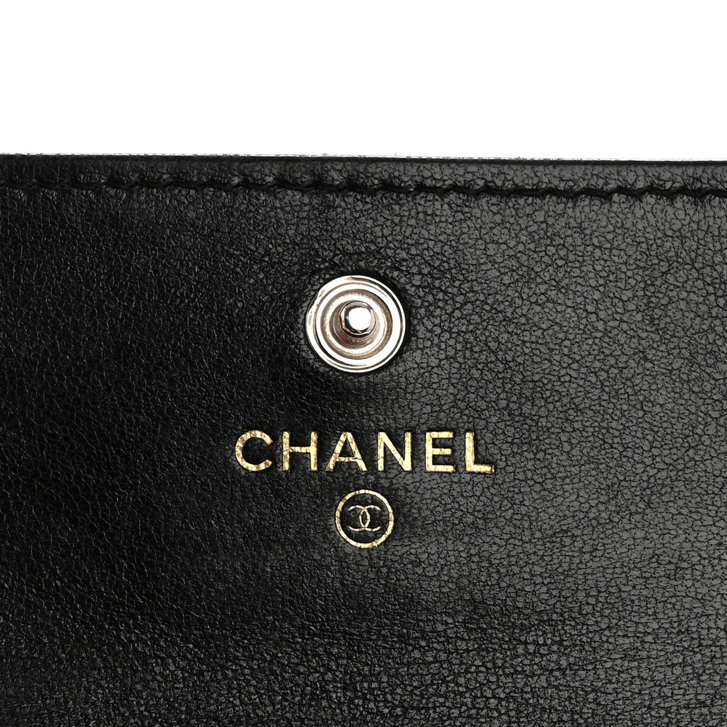 Lambskin Quilted Chanel 19 Flap Card Holder Black