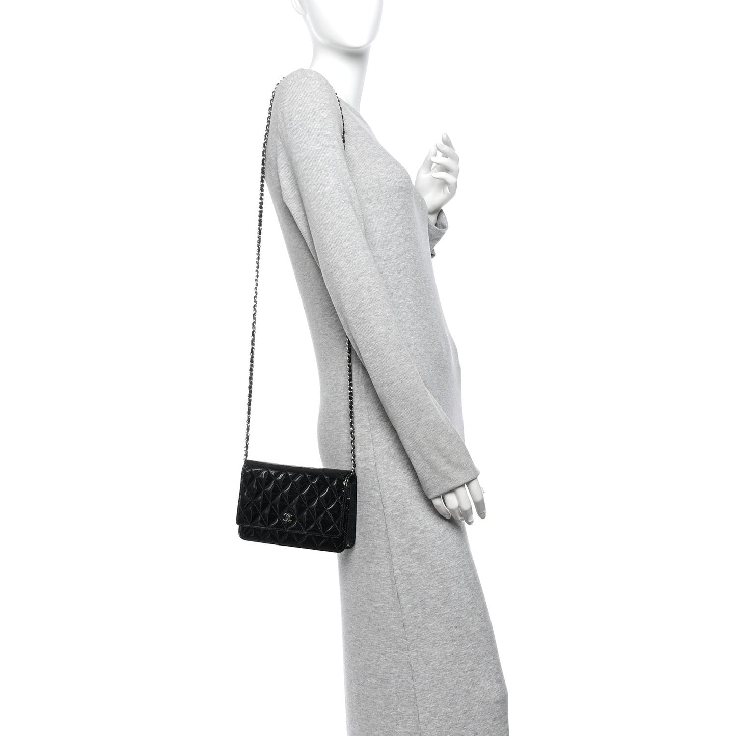Patent Quilted Wallet On Chain WOC Black