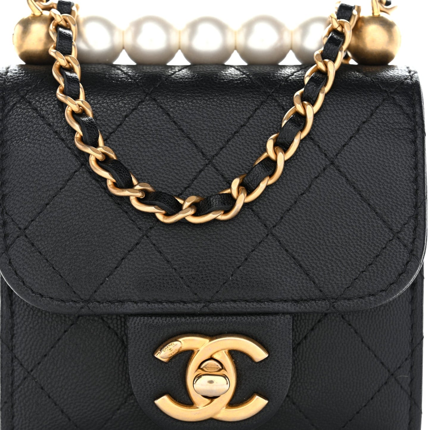 Lambskin Quilted Chic Pearls Flap Black