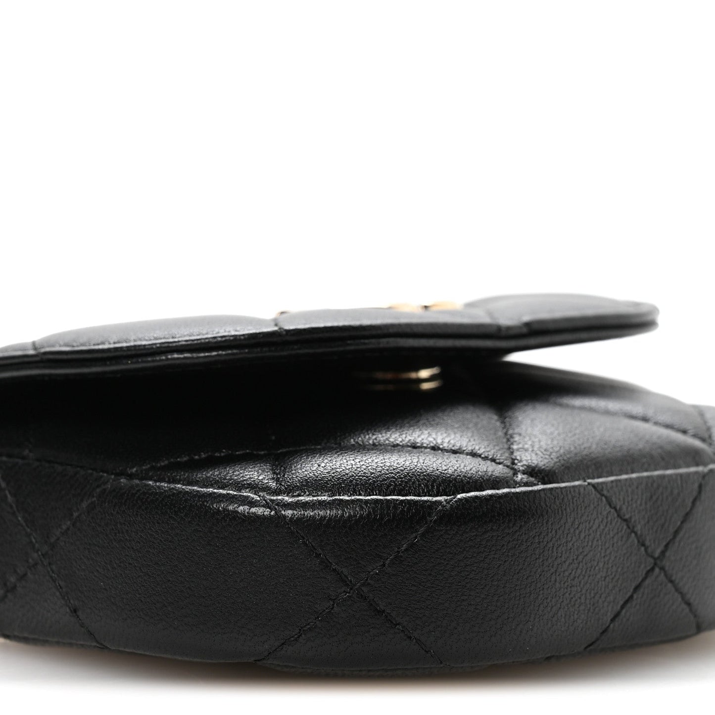 Lambskin Quilted Pearl Top Handle Clutch With Chain Black