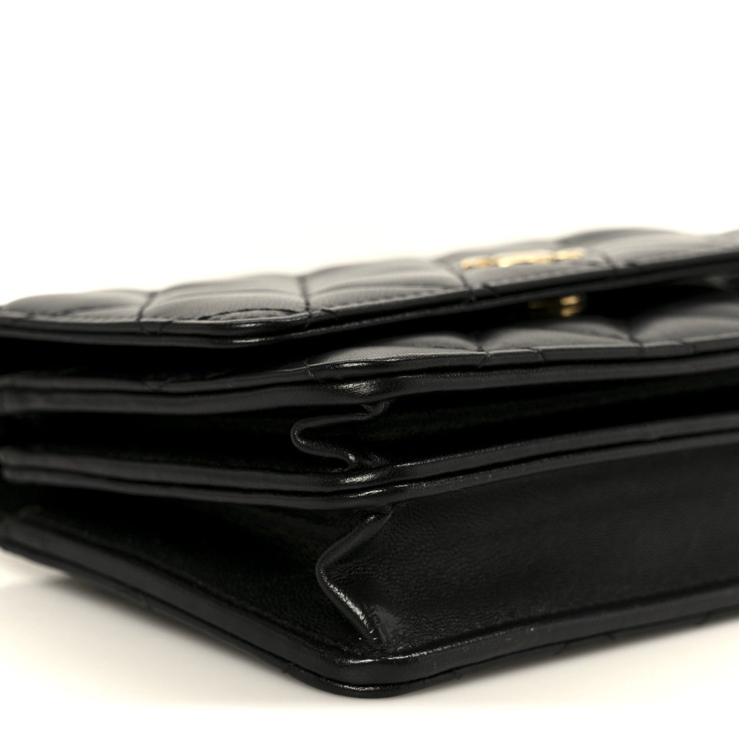 Lambskin Quilted CC Pearl Enamel Clutch on Chain WOC Black
