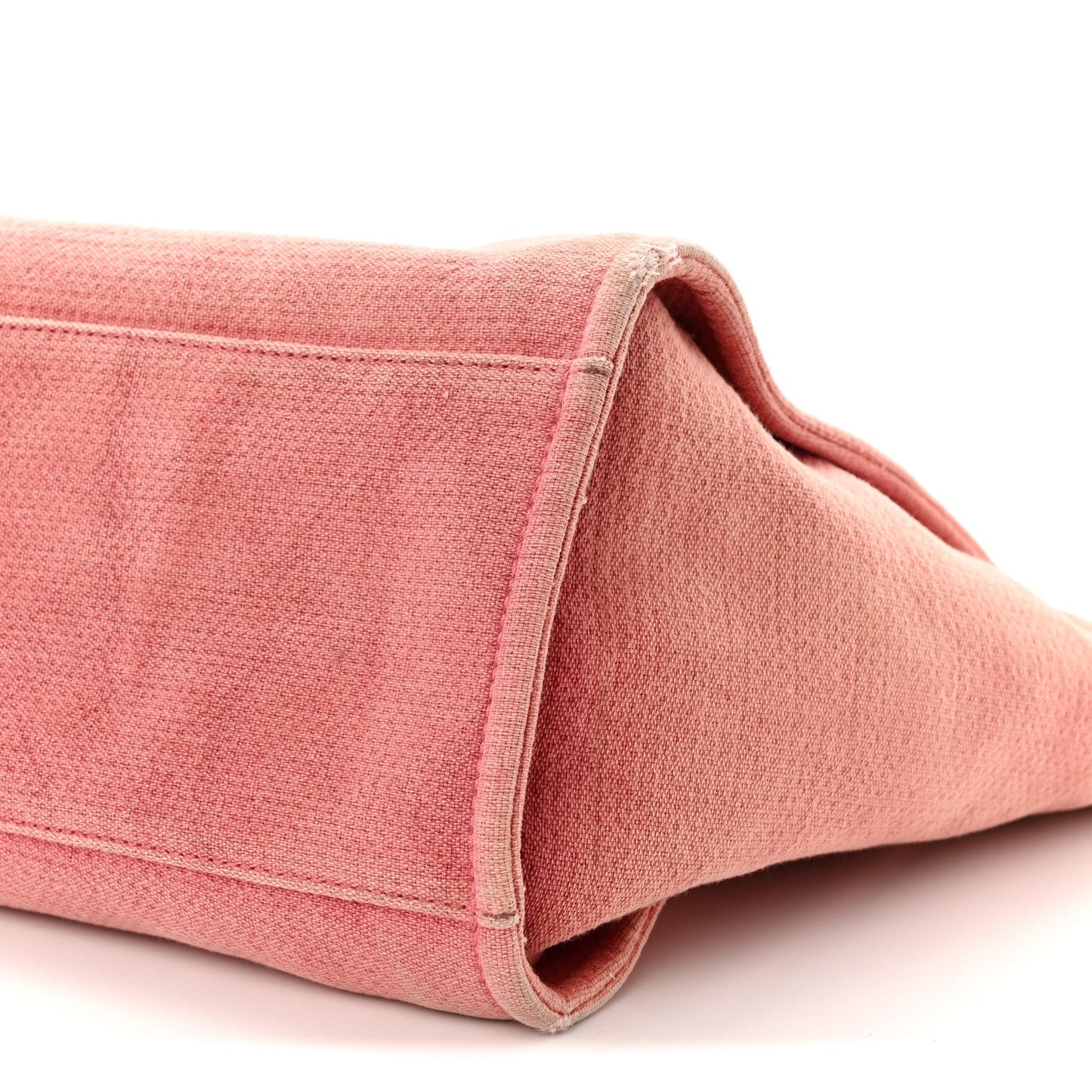 Canvas Medium Deauville Tote Red