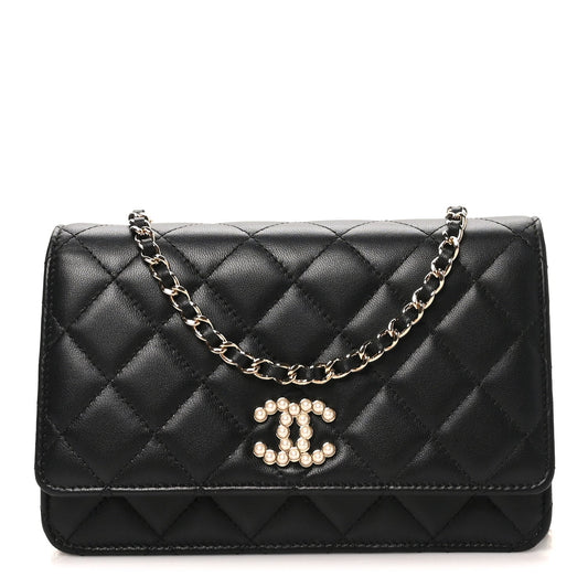 Lambskin Quilted Pearl CC Wallet on Chain WOC Black