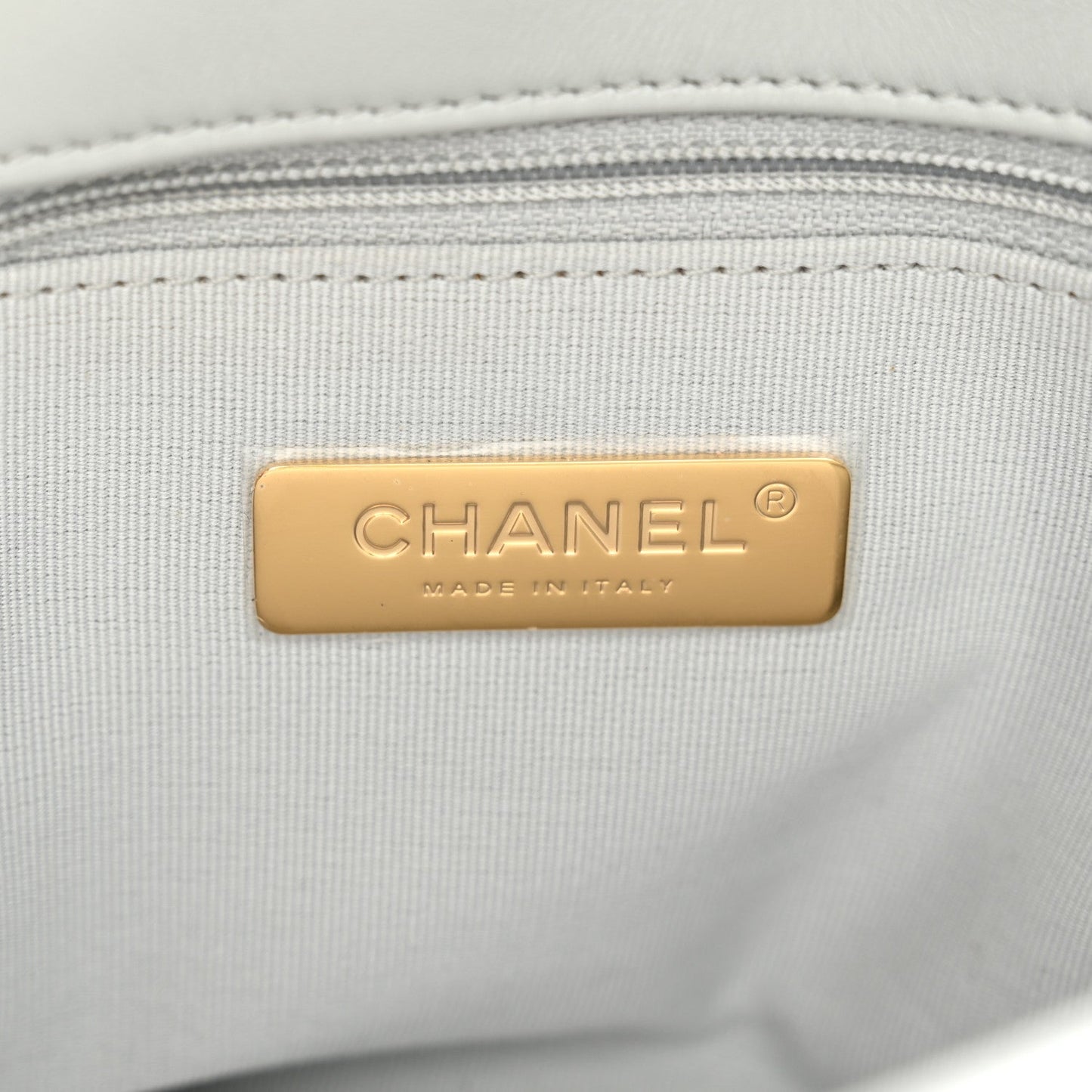 Lambskin Quilted Medium Chanel 19 Flap Grey