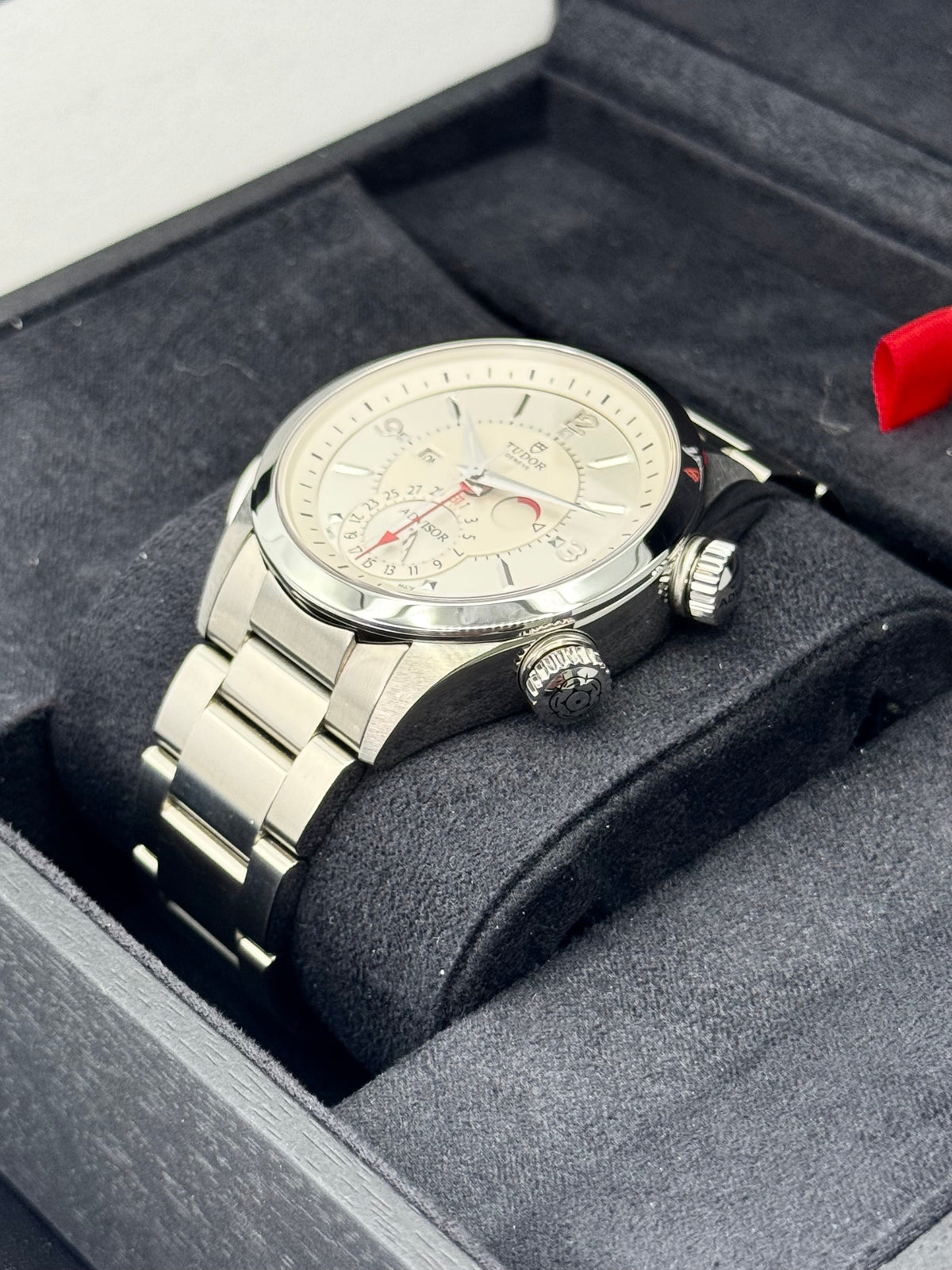 Tudor Heritage Advisor 42mm 79620T Stainless Steel White Dial