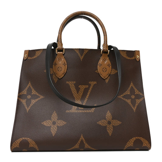 Reverse Monogram Giant Onthego MM