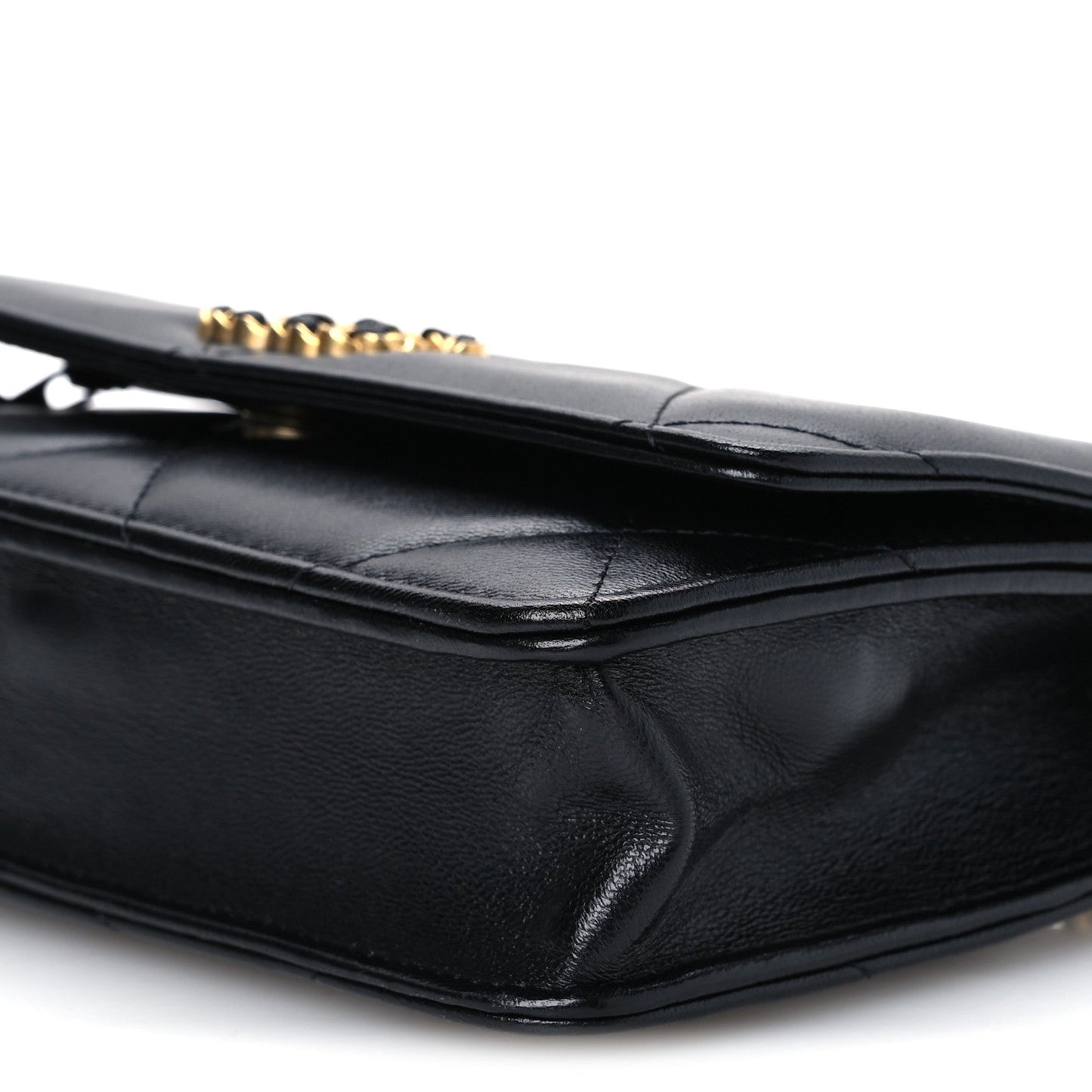 Lambskin Quilted Chanel 19 Wallet On Chain WOC Black