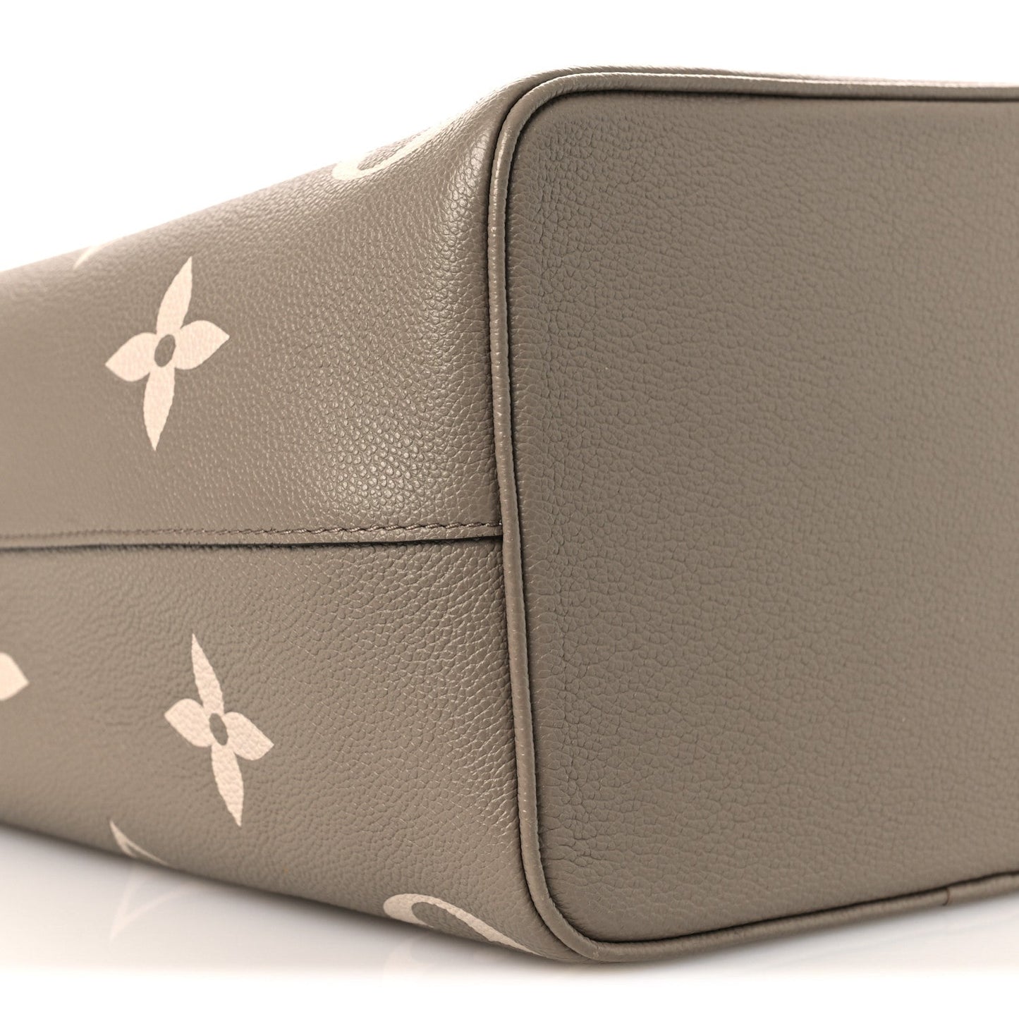 Empreinte Monogram Giant Neonoe MM Tourterelle Creme