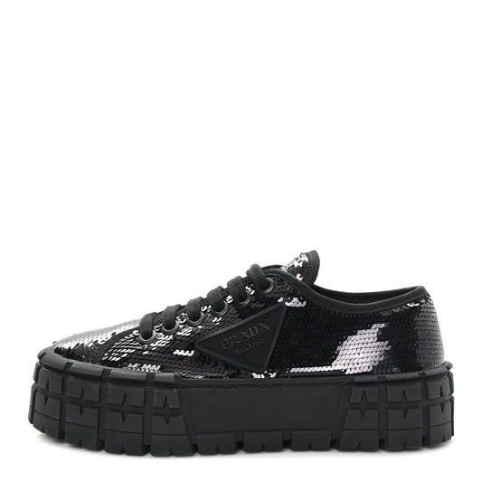 Paillettes Triangle Logo Double Wheel 50mm Sneakers 37 Black
