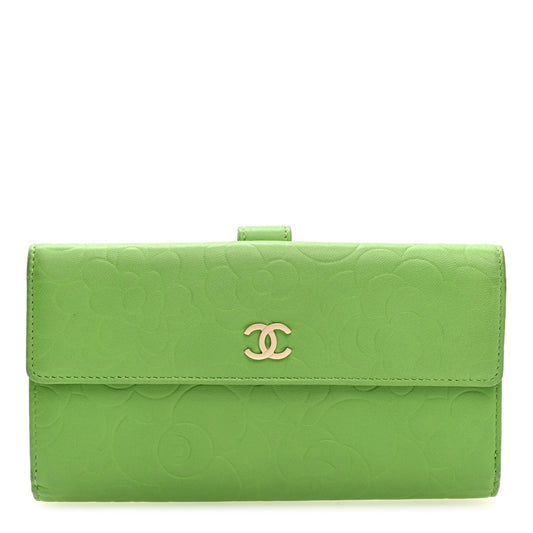 Lambskin Embossed Camellia Large Gusset Flap Wallet Green