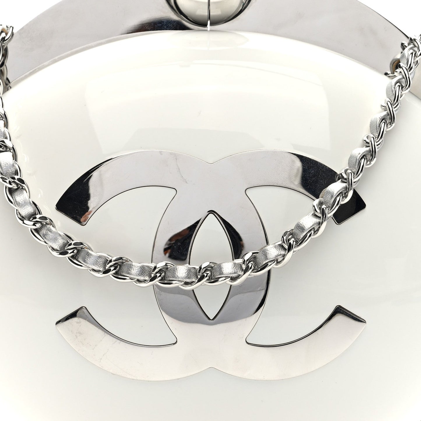 Resin CC Evening On The Moon Minaudiere White