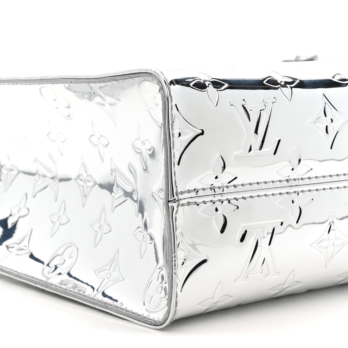 Monogram Miroir Onthego PM Silver