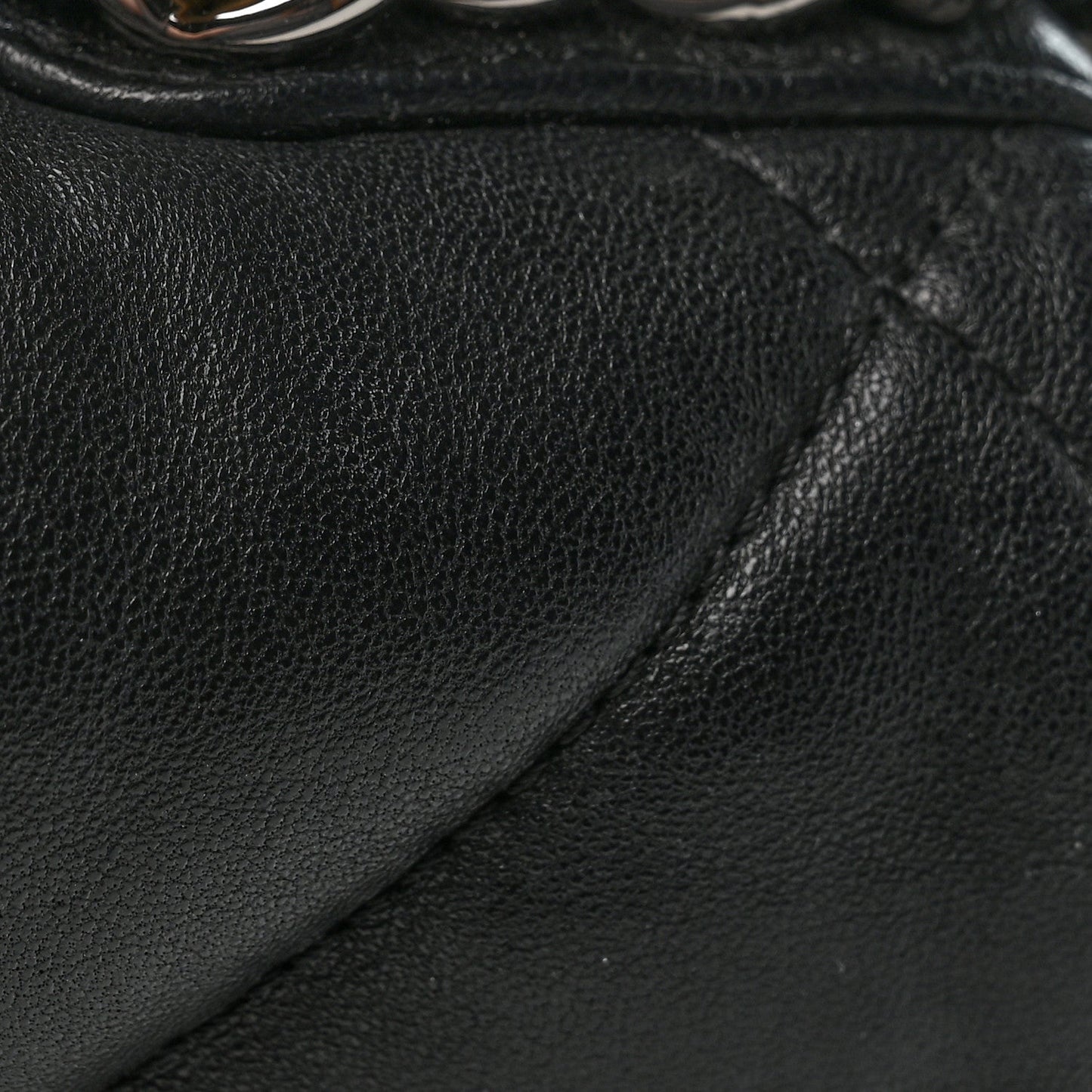 Lambskin Quilted Medium Chanel 19 Flap Black