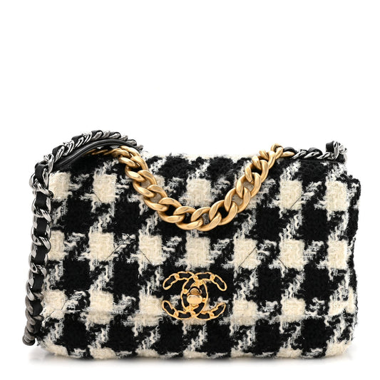 Tweed Quilted Medium Chanel 19 Flap Black Ecru White