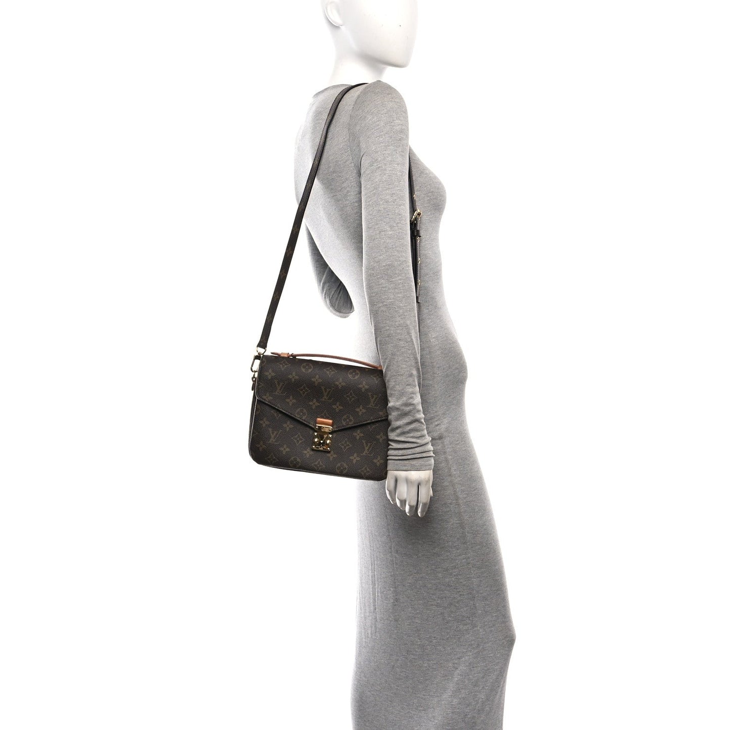 Monogram Pochette Metis