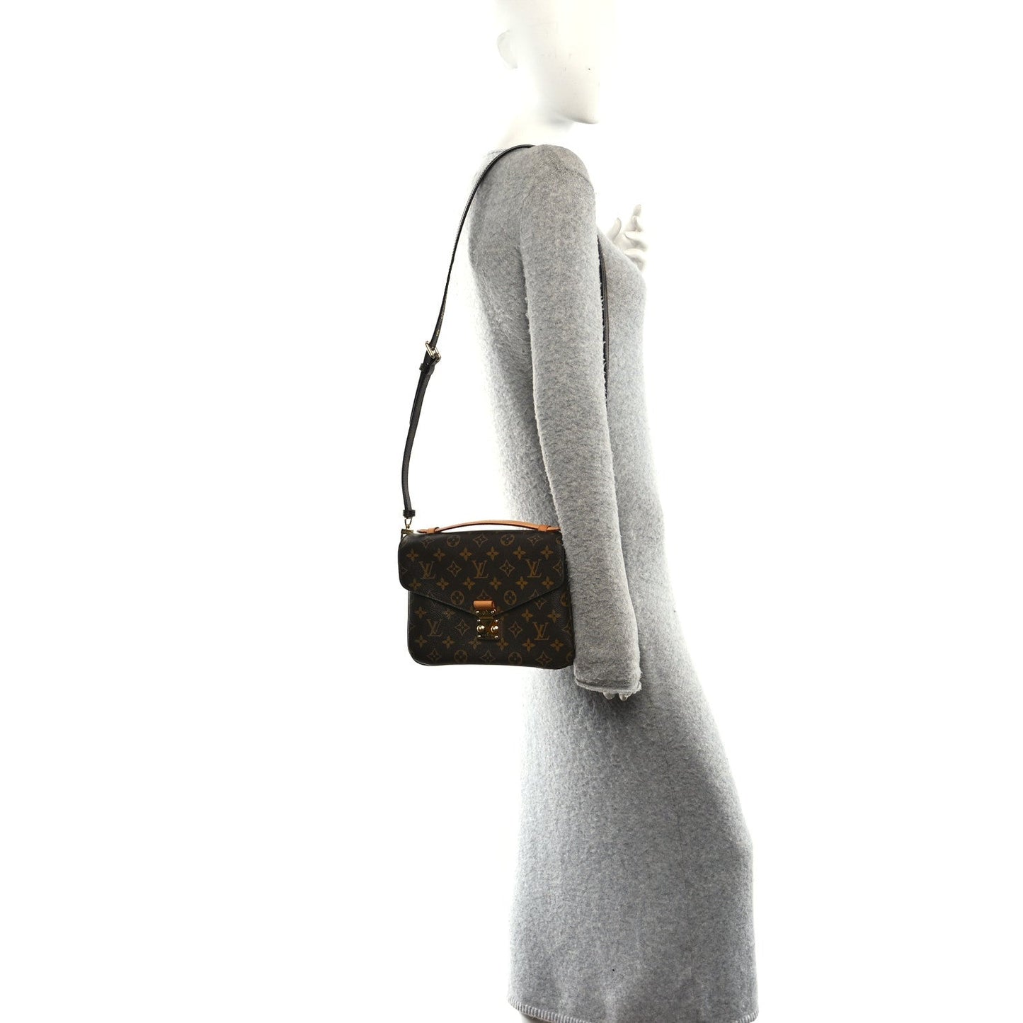 Monogram Pochette Metis