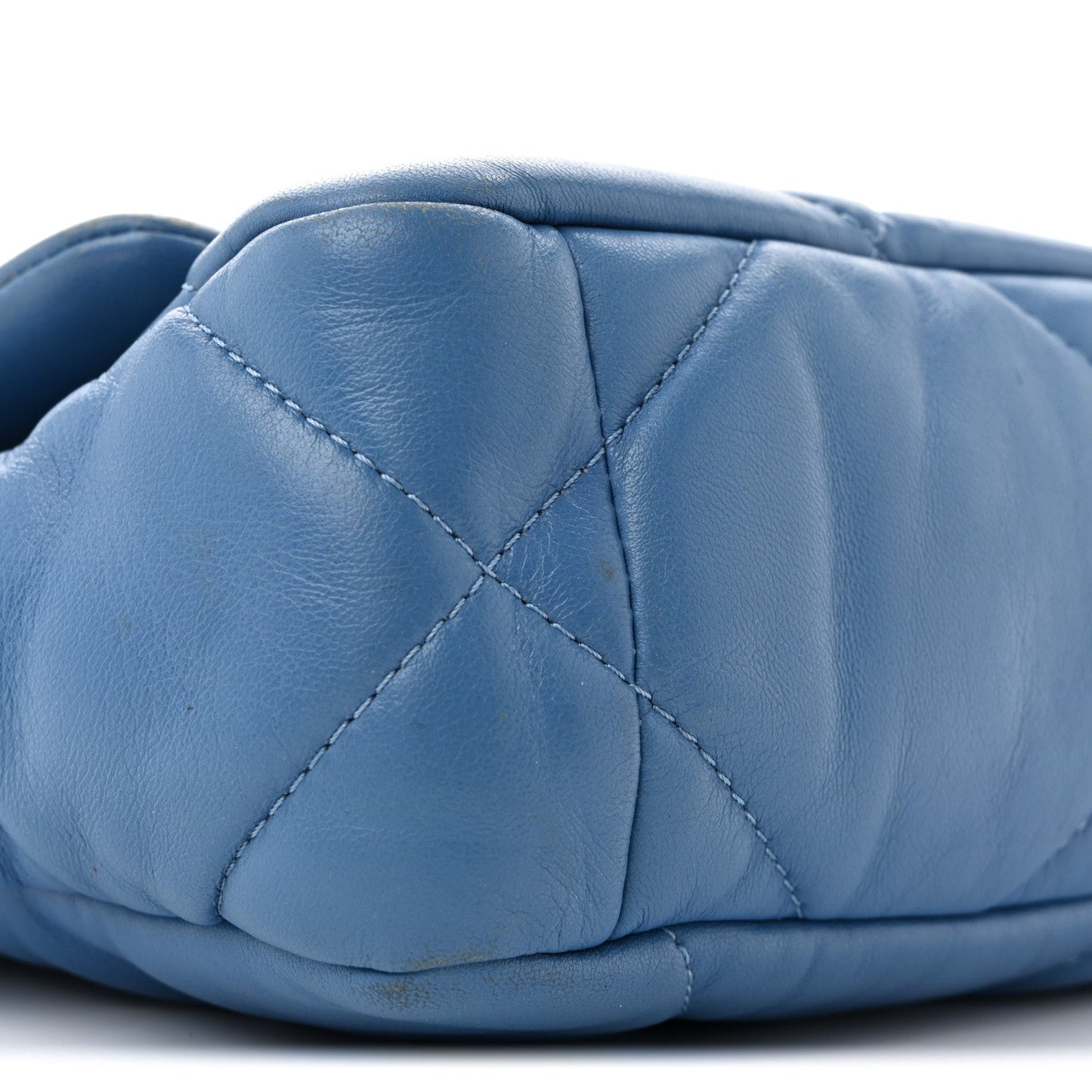 Lambskin Quilted Medium Chanel 19 Flap Blue