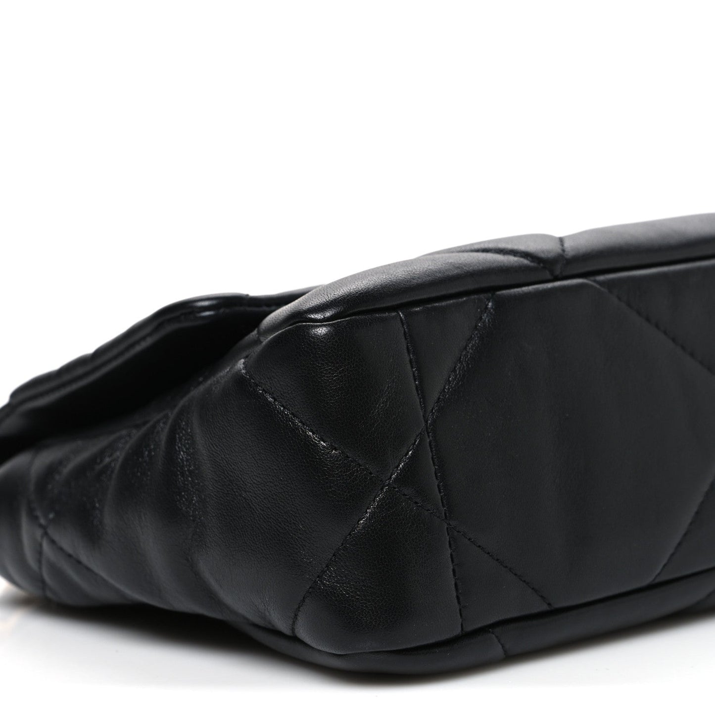 Lambskin Quilted Medium Chanel 19 Flap Black