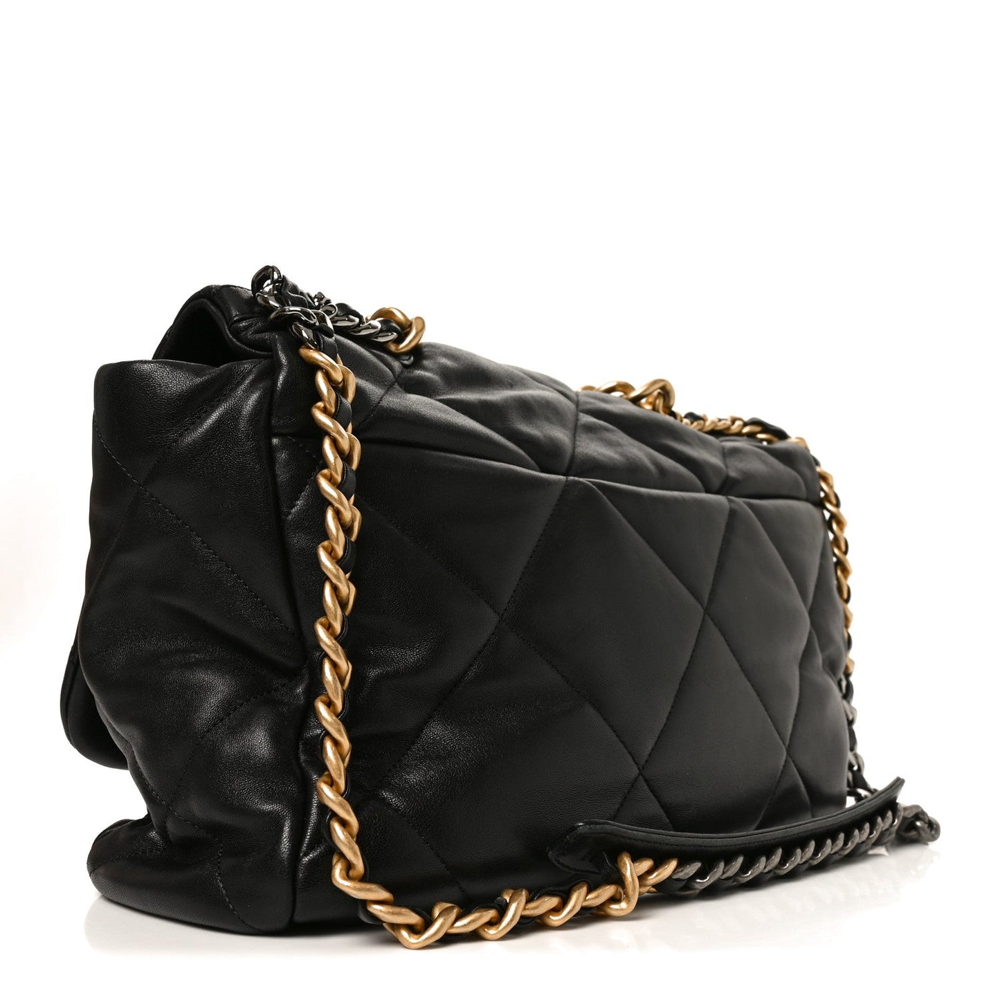 Lambskin Quilted Maxi Chanel 19 Flap Black