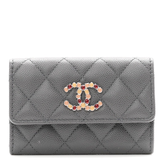 Shiny Caviar Enamel Quilted CC Flap Card Holder Grey