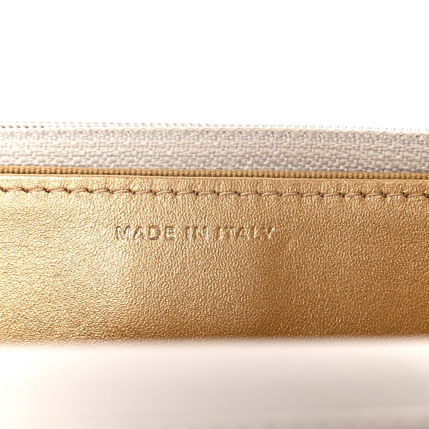 Lambskin Quilted CC Pearl Crush Wallet on Chain WOC Grey