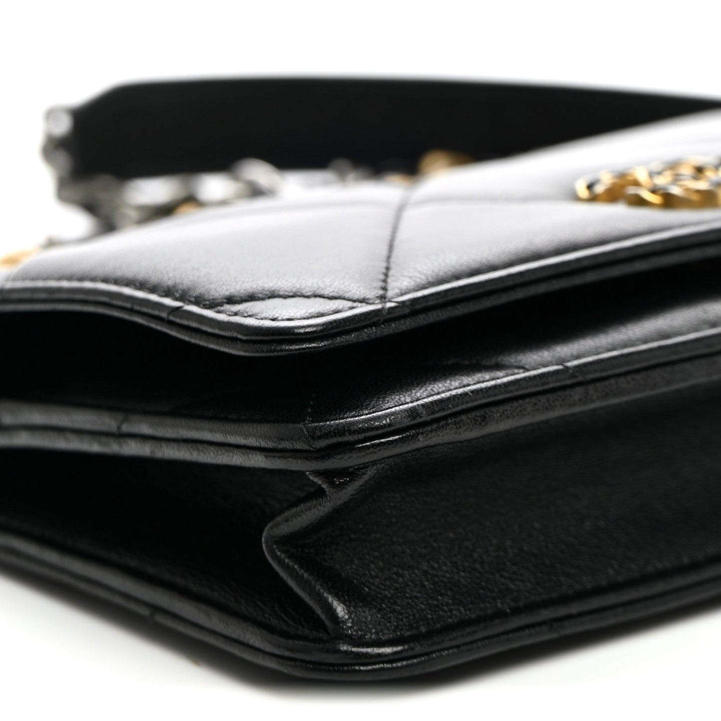 Lambskin Quilted Chanel 19 Wallet On Chain WOC Black