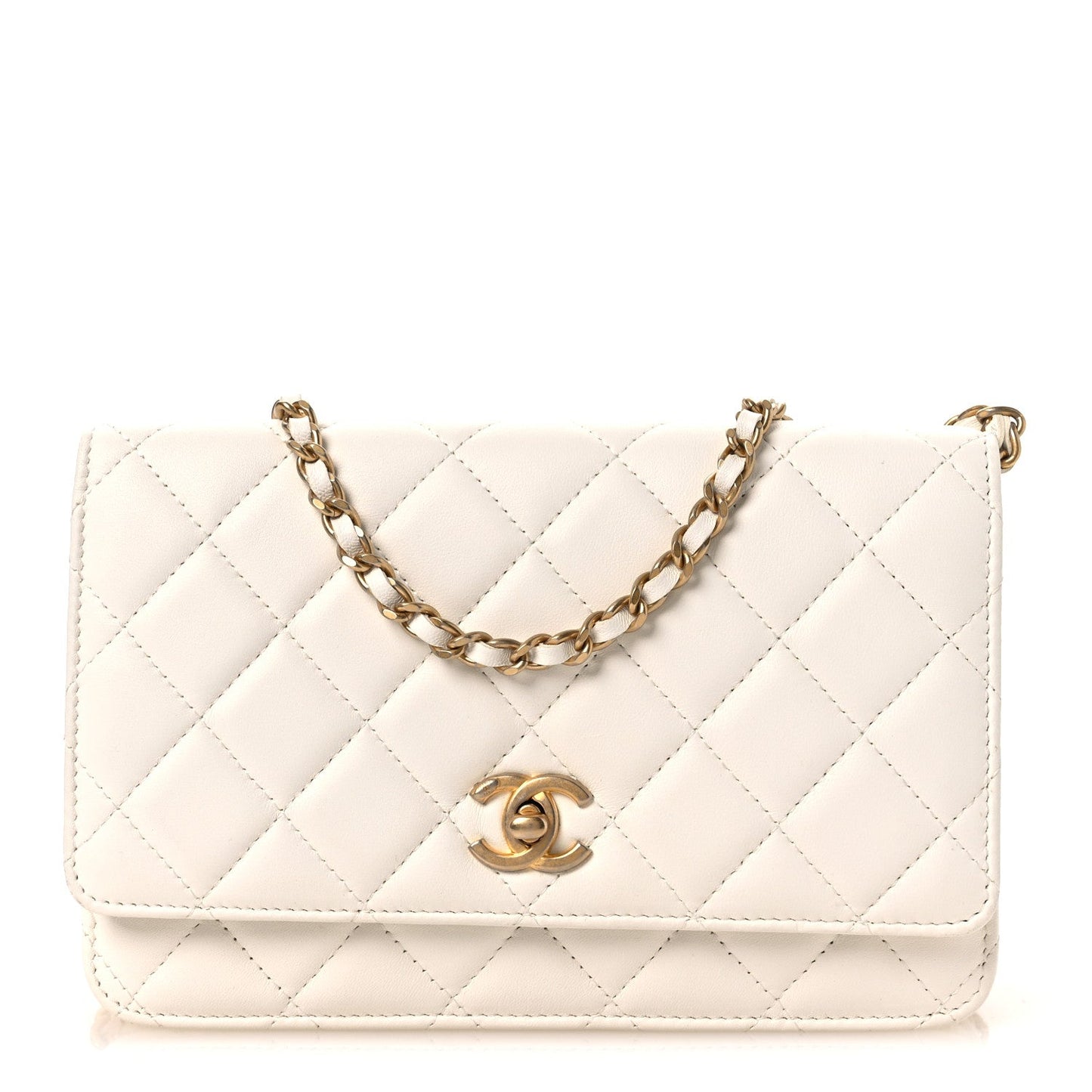 Lambskin Quilted CC Pearl Crush Wallet on Chain WOC White