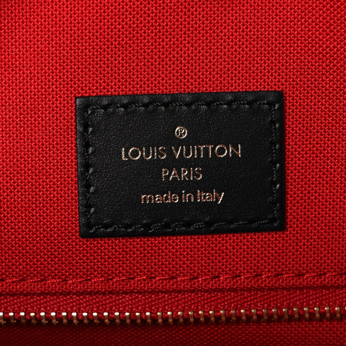 Reverse Monogram Giant Onthego MM
