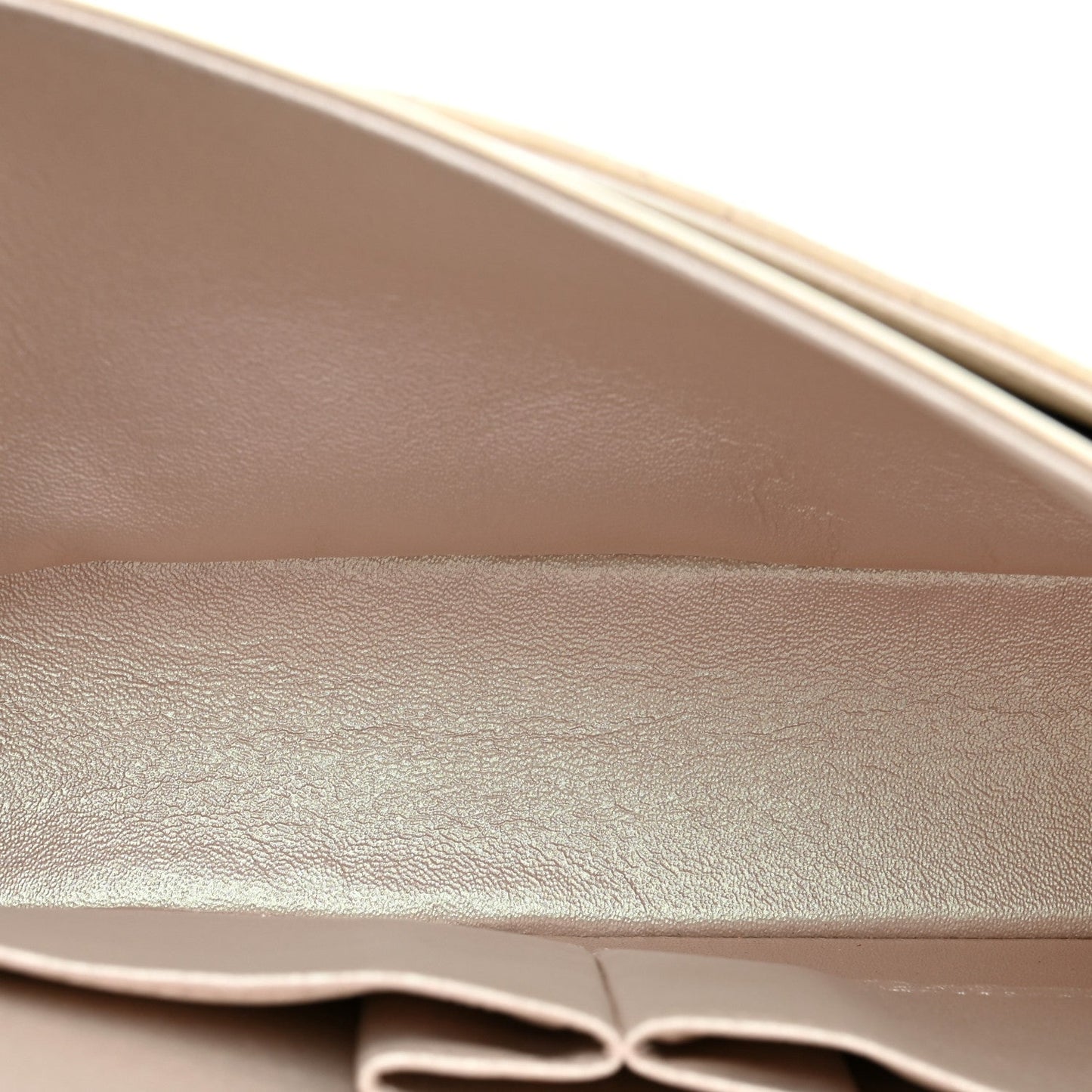 Iridescent Lambskin Quilted Medium Double Flap Ivory