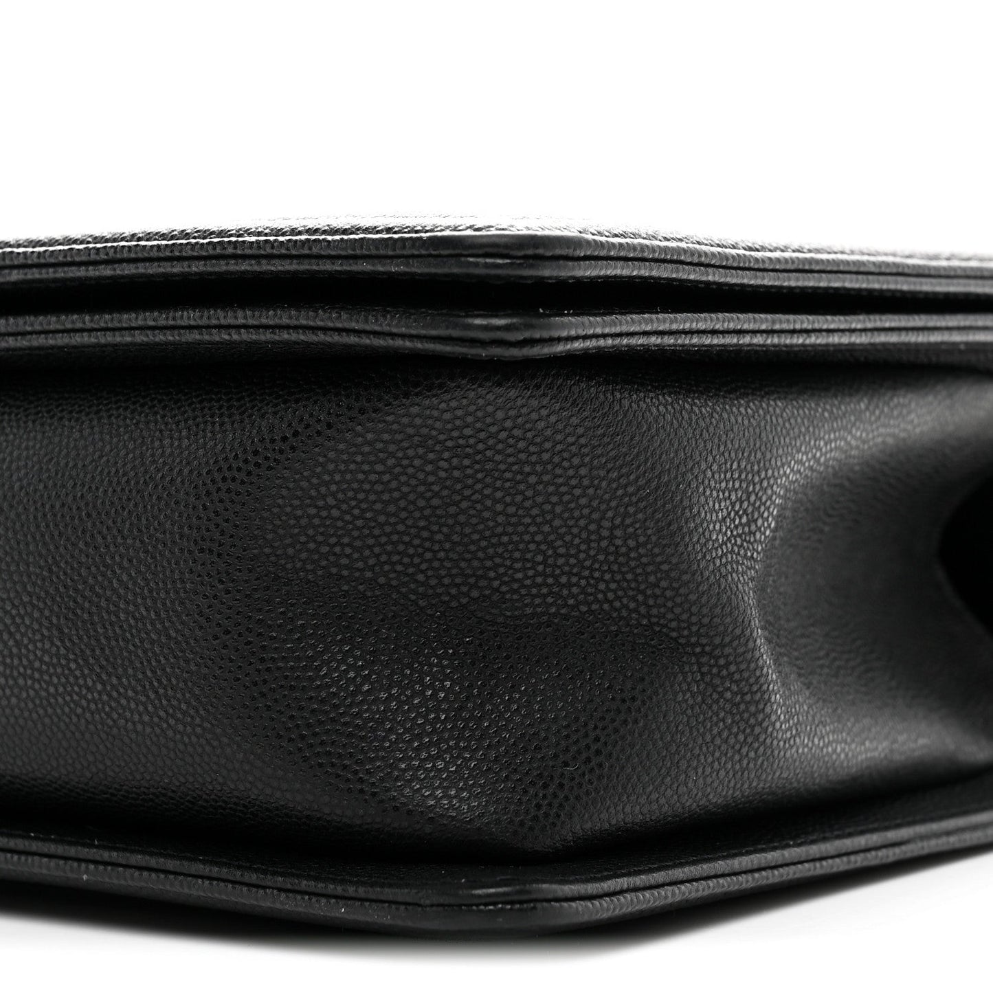 Caviar Quilted New Medium Boy Flap Black