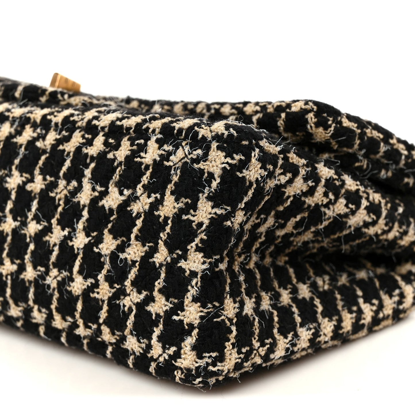 Fantasy Tweed 2.55 Reissue 225 Flap Black White